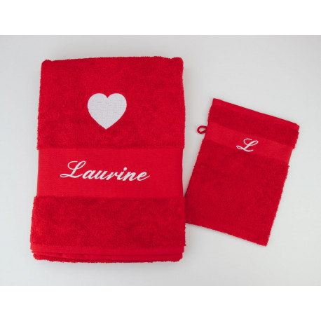 Serviette rouge et gant de toilette assorti