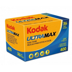 KODAK Film Ultramax 400 135-36 poses