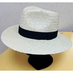 chapeau MTM.