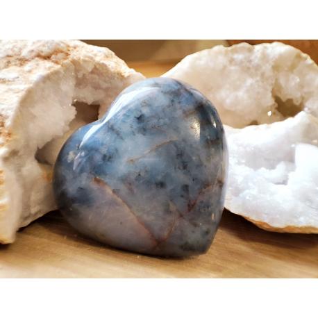 Galet cœur Opale bleue