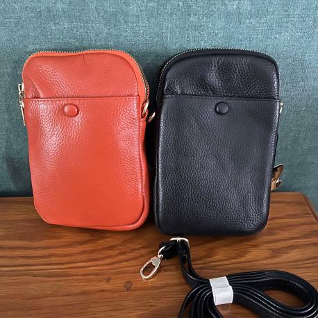 Sacoche téléphone en cuir