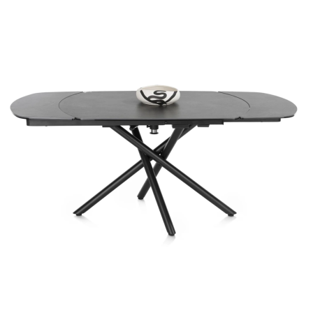 Table Budapest