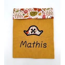 Serviette de table enfant personnalisée évolutive avec pressions
