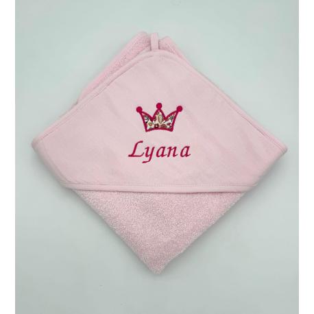 Cape de bain personnalisée avec motif appliqué