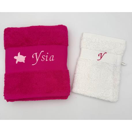 Serviette rouge et gant de toilette assorti