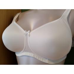 Soutien-gorge FLEUR à coques sans armatures – Rosa Faia | Confort, maintien léger et élégance