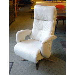 Fauteuil relax HUKLA modèle Rovigo cuir